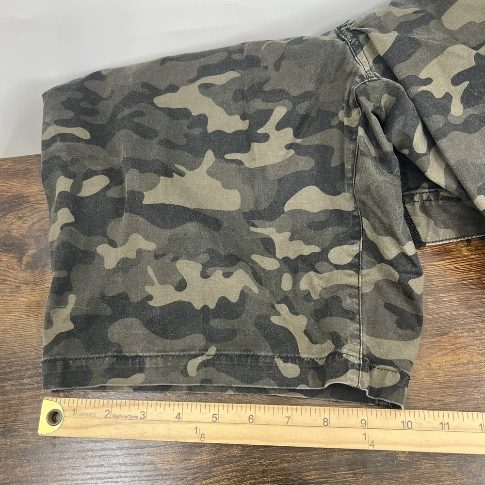 5.11 Aramis 10" Shorts Mens 36 Green Camo Cotton Blend Multi Pocket Utility - Picture 14 of 15